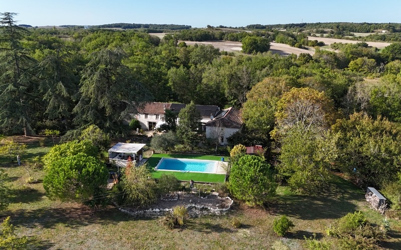 Maison à Bardou